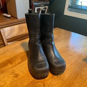 Mia Justina Clog Boots Black